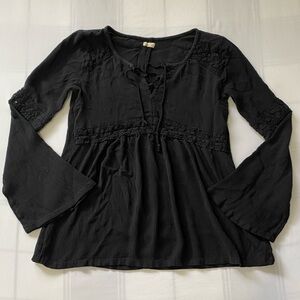 Vintage Hollister Bohemian Bell-Sleeve Top